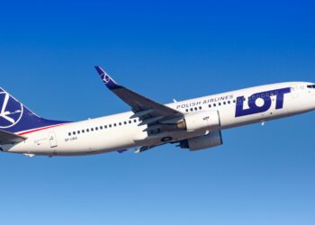 Iceland’s Keflavík Airport To Welcome LOT Polish Airlines With Warsaw Route