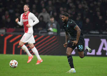 Lazio still leaders, Roma boost