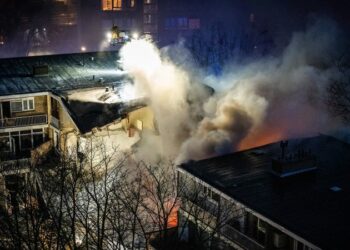 Dutch apartment building partially collapses after explosion, at least five killed