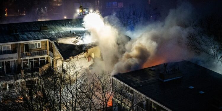 Dutch apartment building partially collapses after explosion, at least five killed