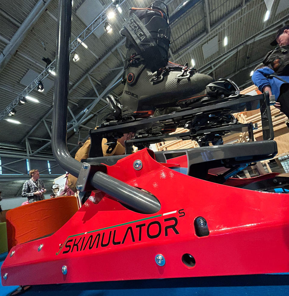 Skimulator on display at ISPO