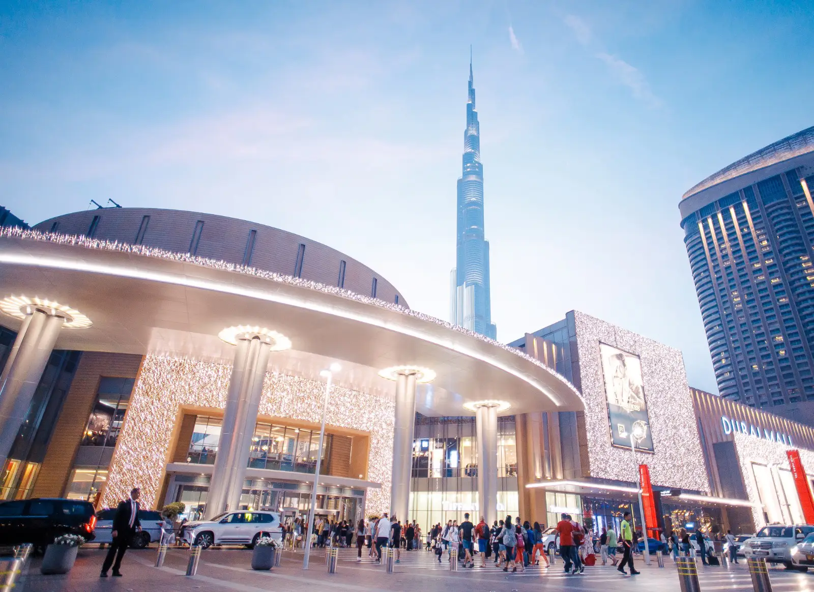 Dubai Mall exterior with visitors entering