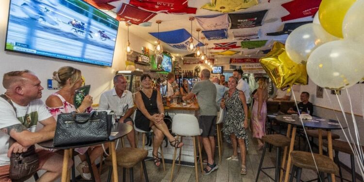 Alley Cats – best in sports bars in Fuengirola « Euro Weekly News