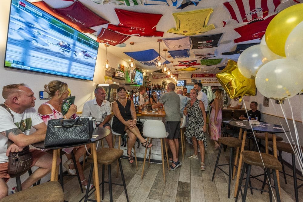 Alley Cats – best in sports bars in Fuengirola « Euro Weekly News