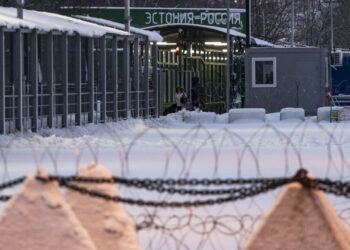 Russia’s Shadow Looms Over Estonian Border Town