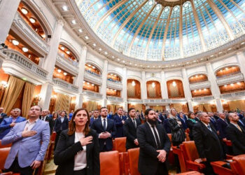 Romanian Pro-EU Parties Strike Coalition Government Pact