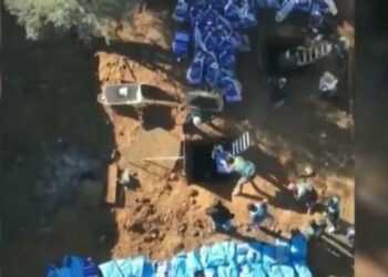 7 tons of cocaine found buried underneath farm in Spain, video shows 7 tons of cocaine found buried underneath farm in Spain, video shows