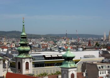 Austria’s OeKB to raise €6bn in 2025 Austria’s OeKB to raise €6bn in 2025