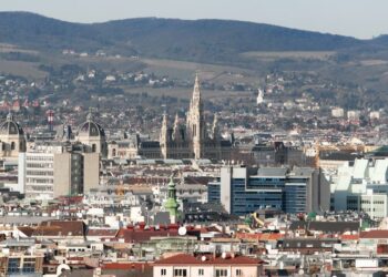 Austria’s issuance to fall slightly in 2025