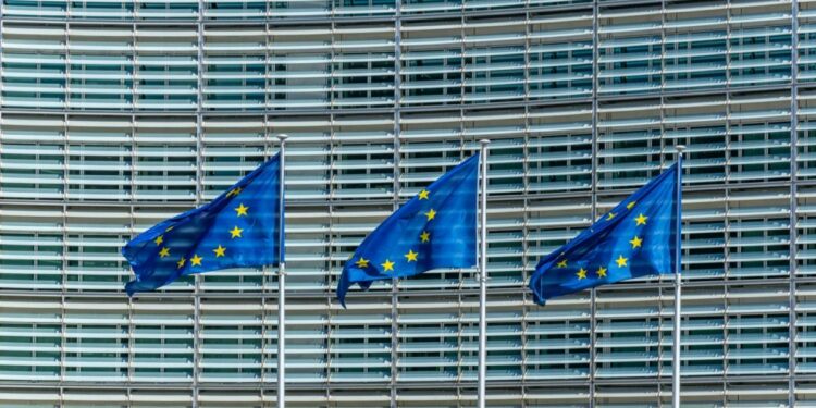 Auto manufacturing countries urge EU to waive CO2 fines – report