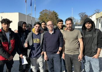 BBC World Service – The Documentary Podcast, Over the fence: From Turkey into the EU BBC World Service – The Documentary Podcast, Over the fence: From Turkey into the EU