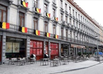 Belgium suspends asylum procedures for Syrians Belgium suspends asylum procedures for Syrians