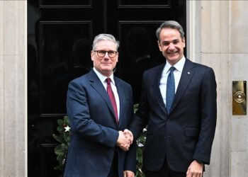 British, Greek premiers discuss bilateral ties, illegal immigration, global conflicts British, Greek premiers discuss bilateral ties, illegal immigration, global conflicts