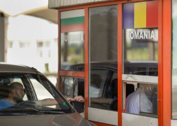 Bulgaria suspends border checks with Romania, reverts to temporary controls for 6 months