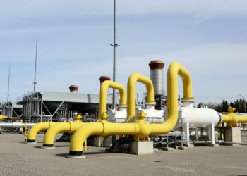 Central European energy firms push for extension on Russian gas transit deal – POLITICO Central European energy firms push for extension on Russian gas transit deal – POLITICO
