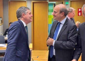 Commission – Eurogroup: Greece among the 8 EU countries whose budget was approved without reservations Commission – Eurogroup: Greece among the 8 EU countries whose budget was approved without reservations