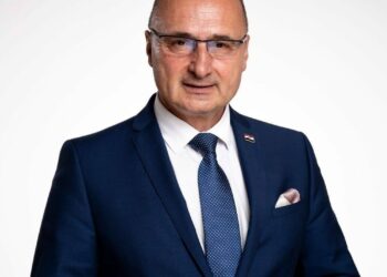 Croatian FM arrives on official visit to Kyrgyzstan