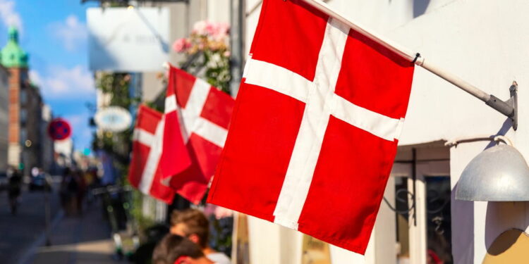 Denmark bans non-nordic flags on flagpoles « Euro Weekly News