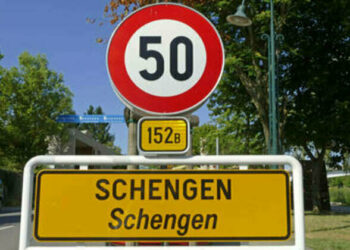 EU expands open-border zone