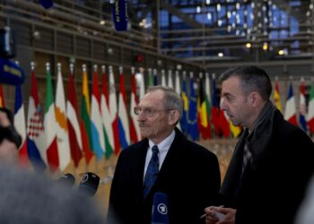 EU lets Bulgaria and Romania fully integrate into Europe’s ID-check free travel zone