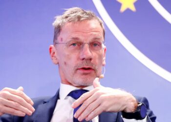 Easy does it — ECB can keep cutting gradually in December, says Croatia’s Vujčić – POLITICO Easy does it — ECB can keep cutting gradually in December, says Croatia’s Vujčić – POLITICO