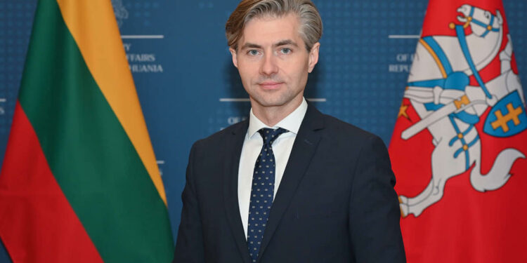 Estonia and Lithuania extend sanctions against Georgian authorities