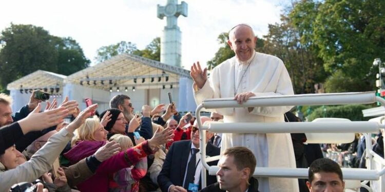Estonian Catholics, a fragile bridge in a divided society