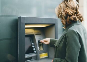 Euronet signs agreement to acquire ATM assets of Swedbank Euronet signs agreement to acquire ATM assets of Swedbank