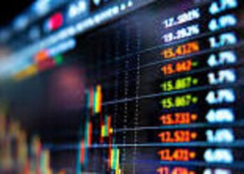 European Gas Swings With Clock Ticking for Transit Deal Expiry