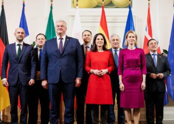 European powers say Ukraine’s path into NATO ‘irreversible’