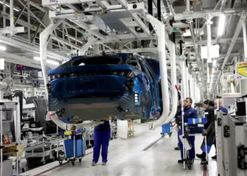 Europe’s carmakers discount EVs, hike petrol car prices