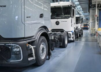 Europe’s market for e-trucks set to accelerate in 2025