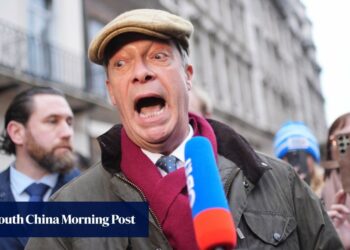 Farage challenges UK two-party system, threatens European-style fragmentation