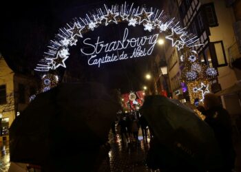 France extends Olympics surveillance measures to Christmas market