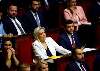 French far right says government spurned budget talks French far right says government spurned budget talks