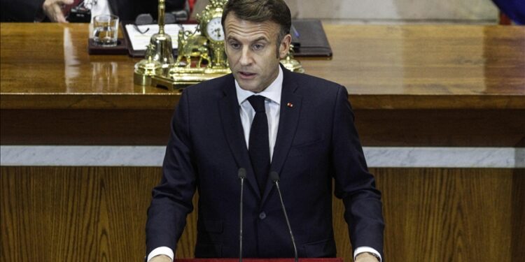 French president to name new premier 'in coming days' to form government of 'general interest'