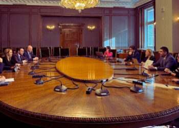 GERB and Democratic Bulgaria Collaborate on Draft Governance Agreement – Novinite.com