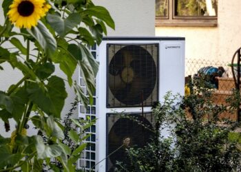 Heat pumps are booming in Norway, Sweden and Estonia despite cold weather and old buildings Heat pumps are booming in Norway, Sweden and Estonia despite cold weather and old buildings