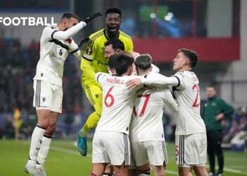 Hojlund’s double off the bench spares Onana as Man Utd end dismal away record in Europe