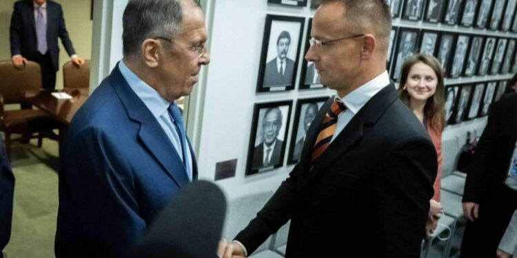 Hungarian minister: We are working with the Russians on a solution to avoid US sanctions
