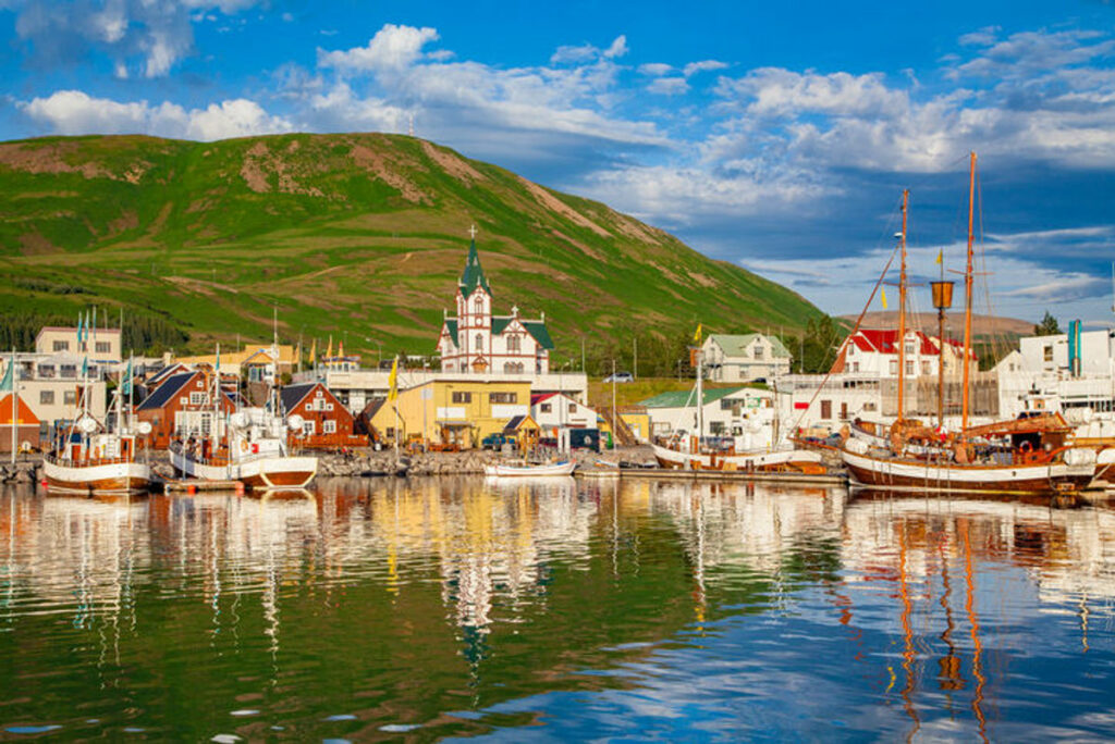 Iceland Travel Guide, News and Information