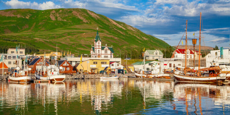 Iceland Travel Guide, News and Information