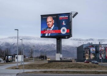 Iceland votes for a new parliament amid disagreements on immigration, energy policy and the economy Iceland votes for a new parliament amid disagreements on immigration, energy policy and the economy