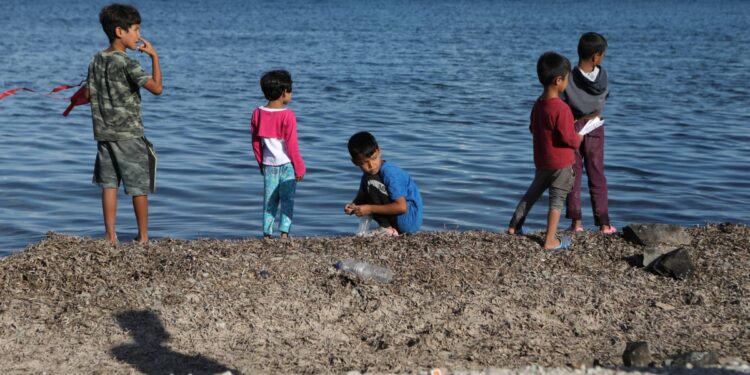 'Invisible' refugee children caught in Europe's migration red tape