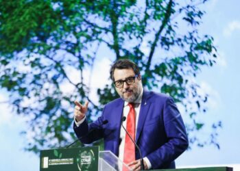 Italy’s Salvini warns of economic suicide over plans to overhaul EU car emission limits – Euractiv Italy’s Salvini warns of economic suicide over plans to overhaul EU car emission limits – Euractiv