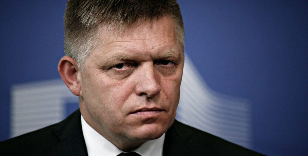 ‘Kissing the ring of a murderer’: Czech leaders slam Slovak PM’s Putin visit
