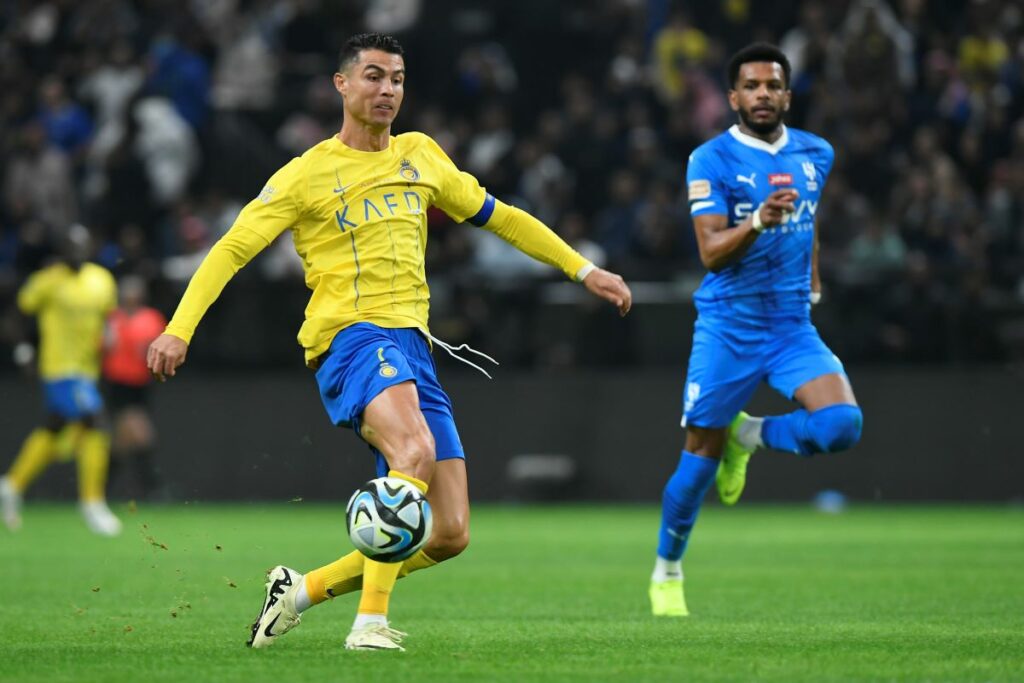 Messi, Ronaldo only World XI nominees from clubs outside Europe