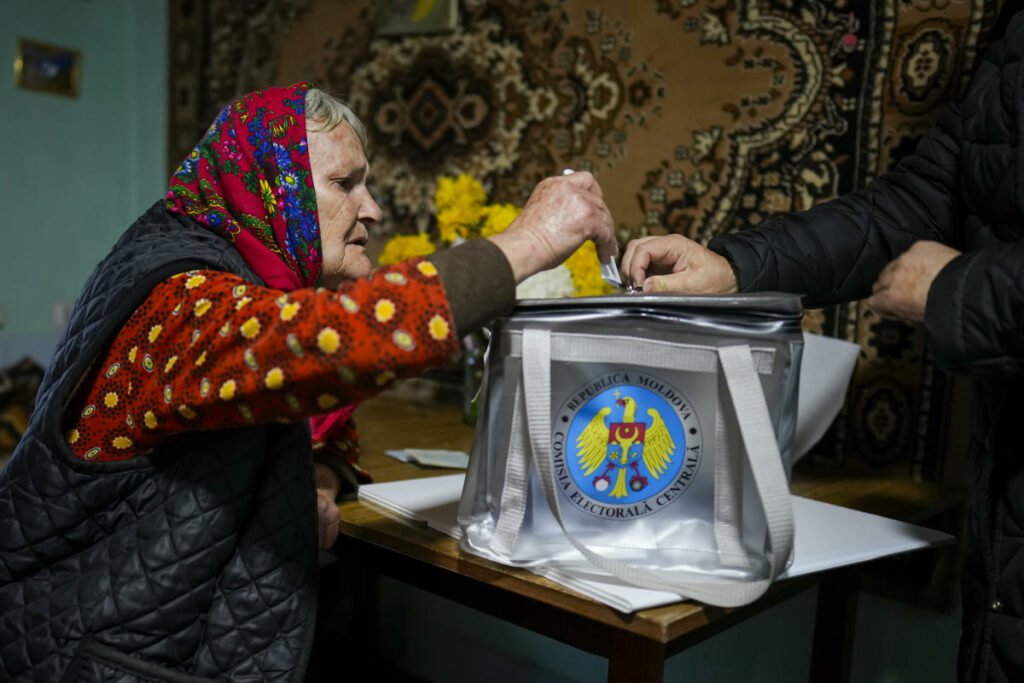 Moldovans fear looming energy shortage as Russia halts gas supplies