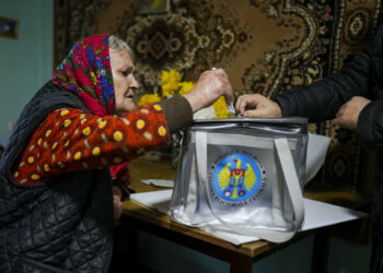 Moldovans fear looming energy shortage as Russia halts gas supplies