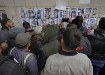 More than 100,000 Syrian asylum cases pending in EU